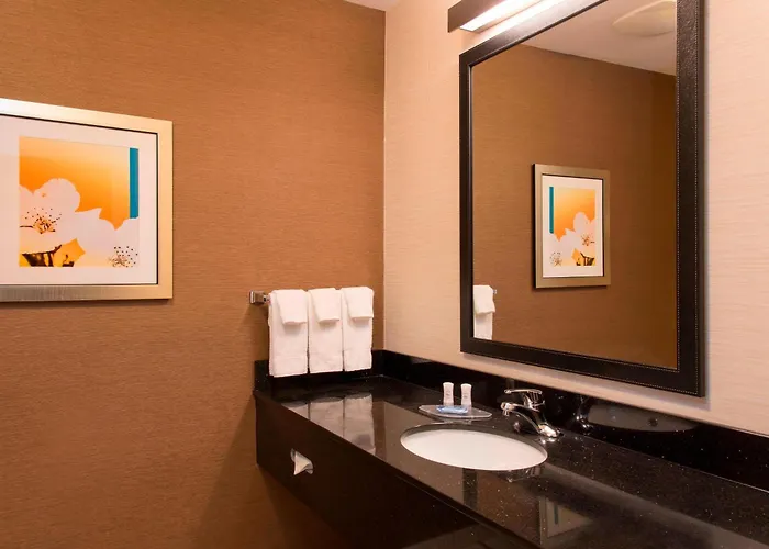 Fairfield And By Marriott Chicago St. Charles Saint Charles