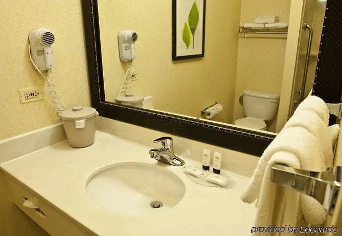 Hotel Fairfield And By Marriott Chicago St. Charles Saint Charles